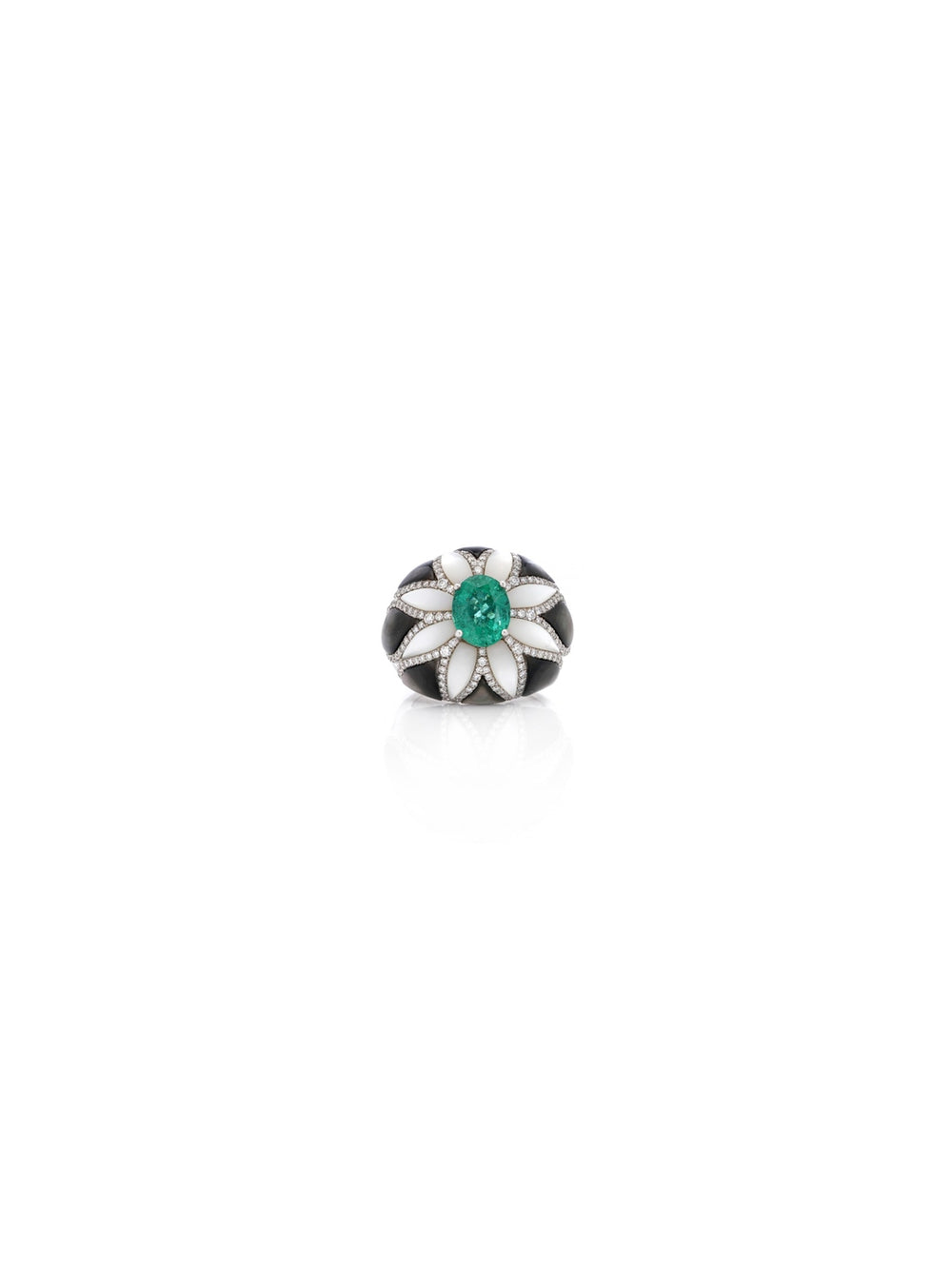 Emerald Noir Shield Ring