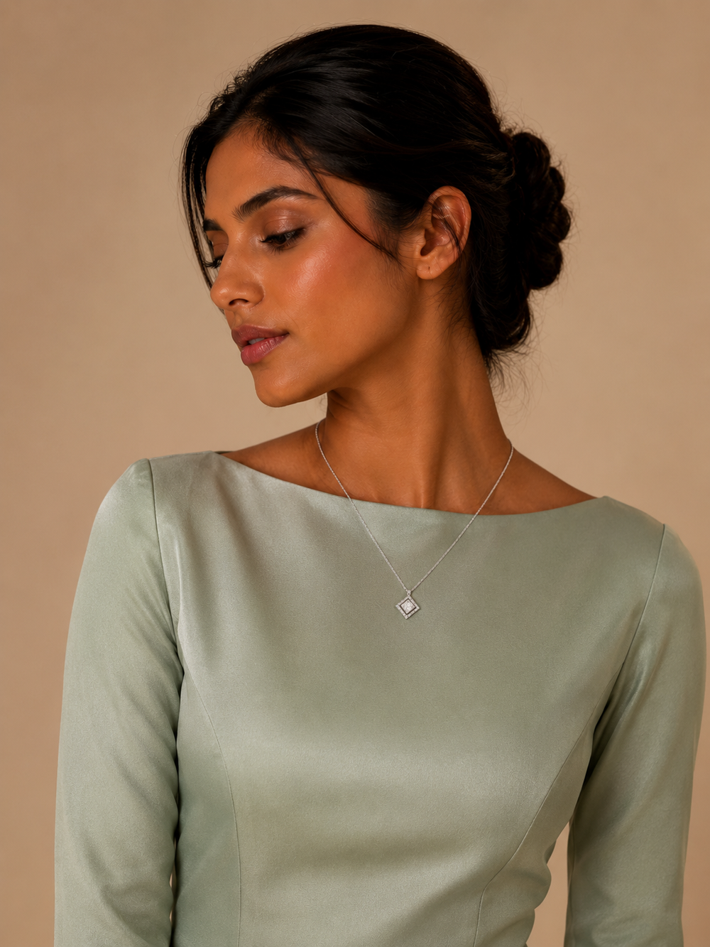 Lumière Geometric Diamond Pendant Necklace in 18K Gold | Luxury Fine Jewellery