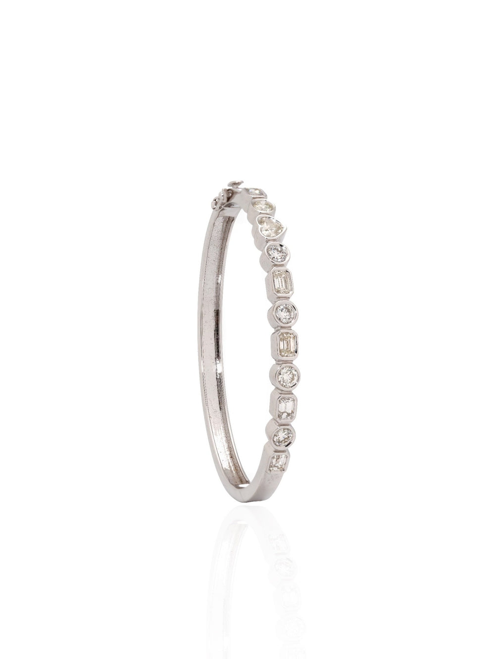 Éternelle Diamond Tennis Bracelet in 18K White Gold