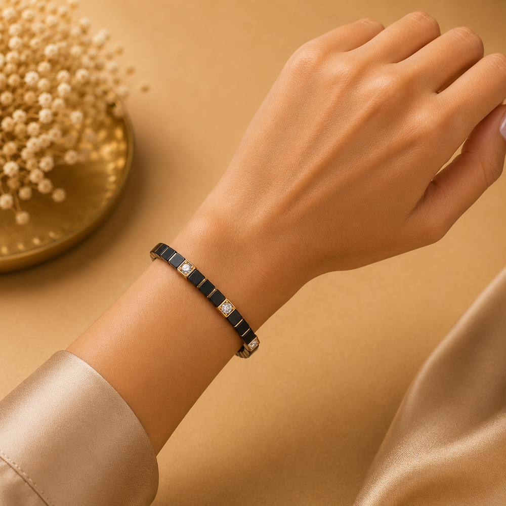 Noir Élise Diamond Tennis Bracelet in 14K Gold