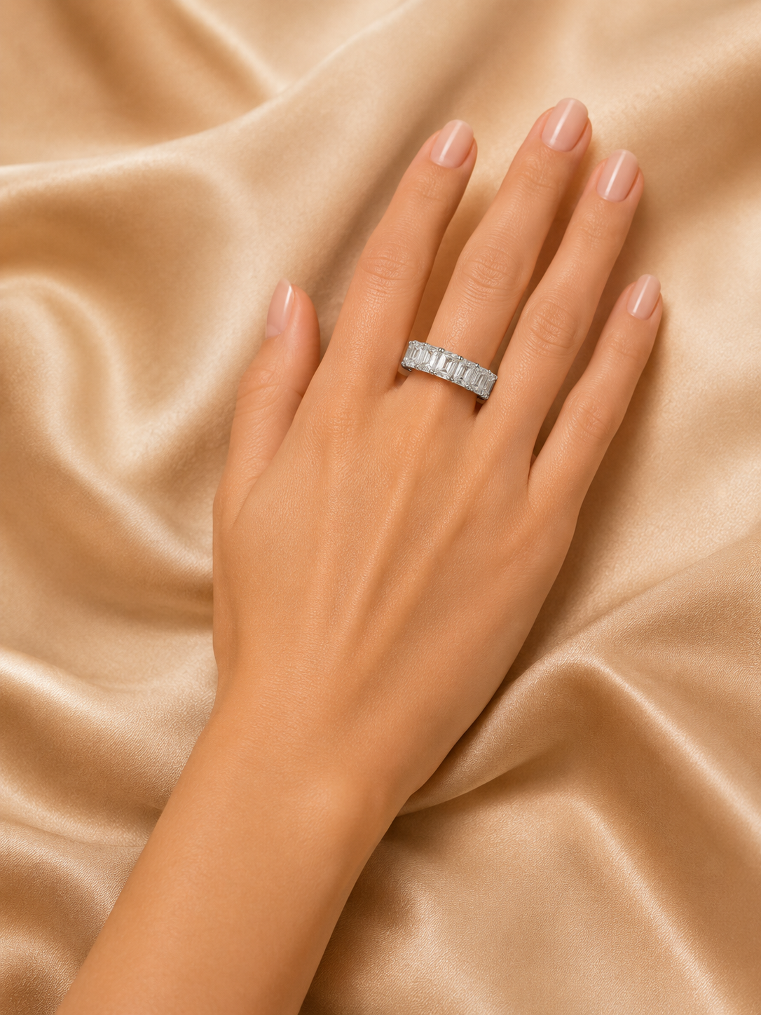 Eterna Diamond Band Ring
