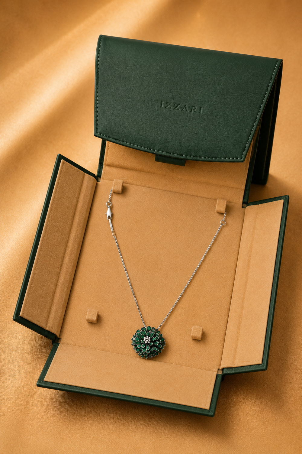 Emerald Heart Diamond Pendant Necklace in 18K Gold | Luxury Fine Jewellery