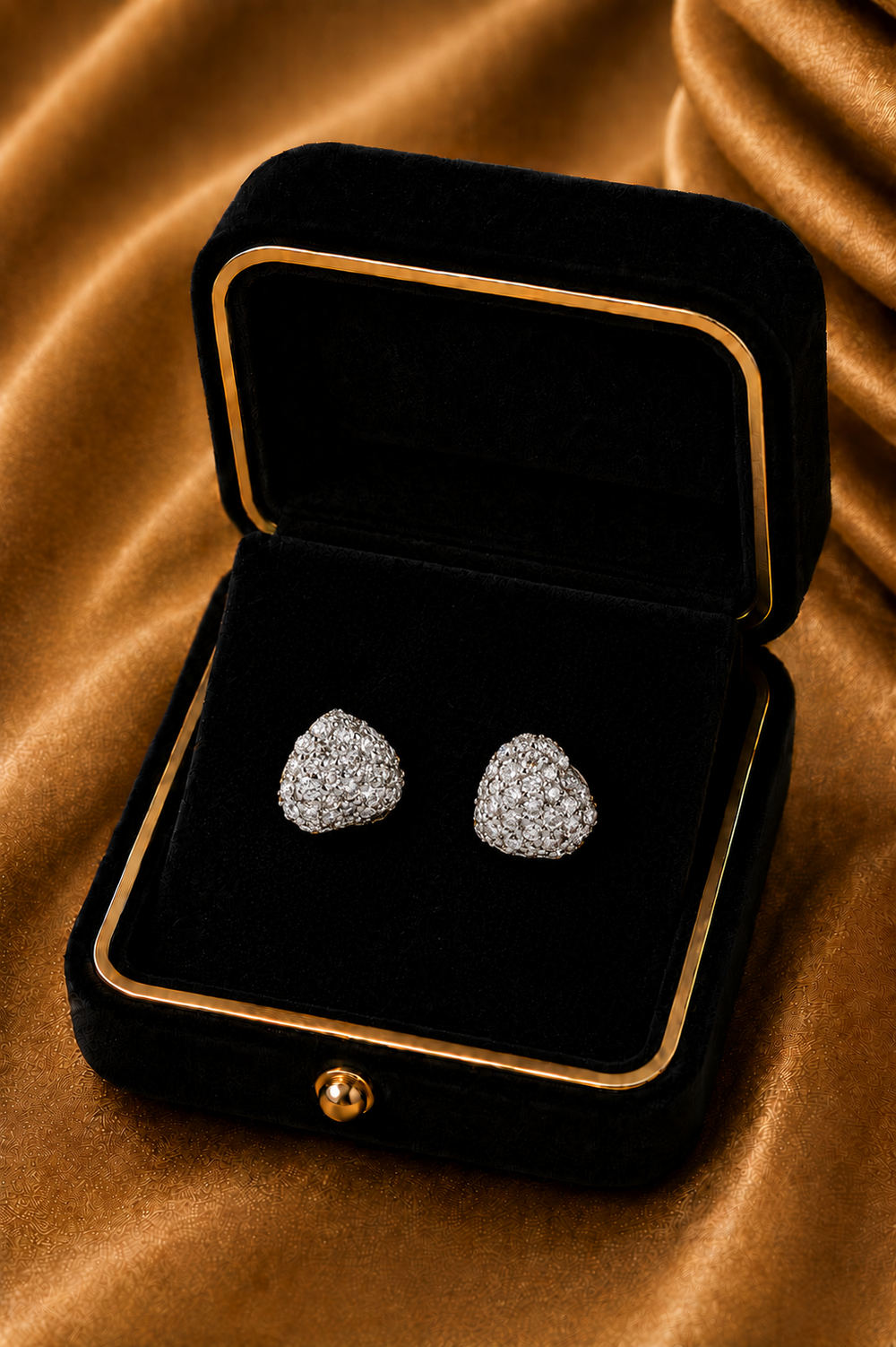 18K Yellow Gold Pear Diamond Stud Earrings