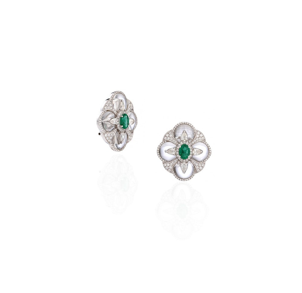 18K White Gold Emerald Diamond Floral Earrings