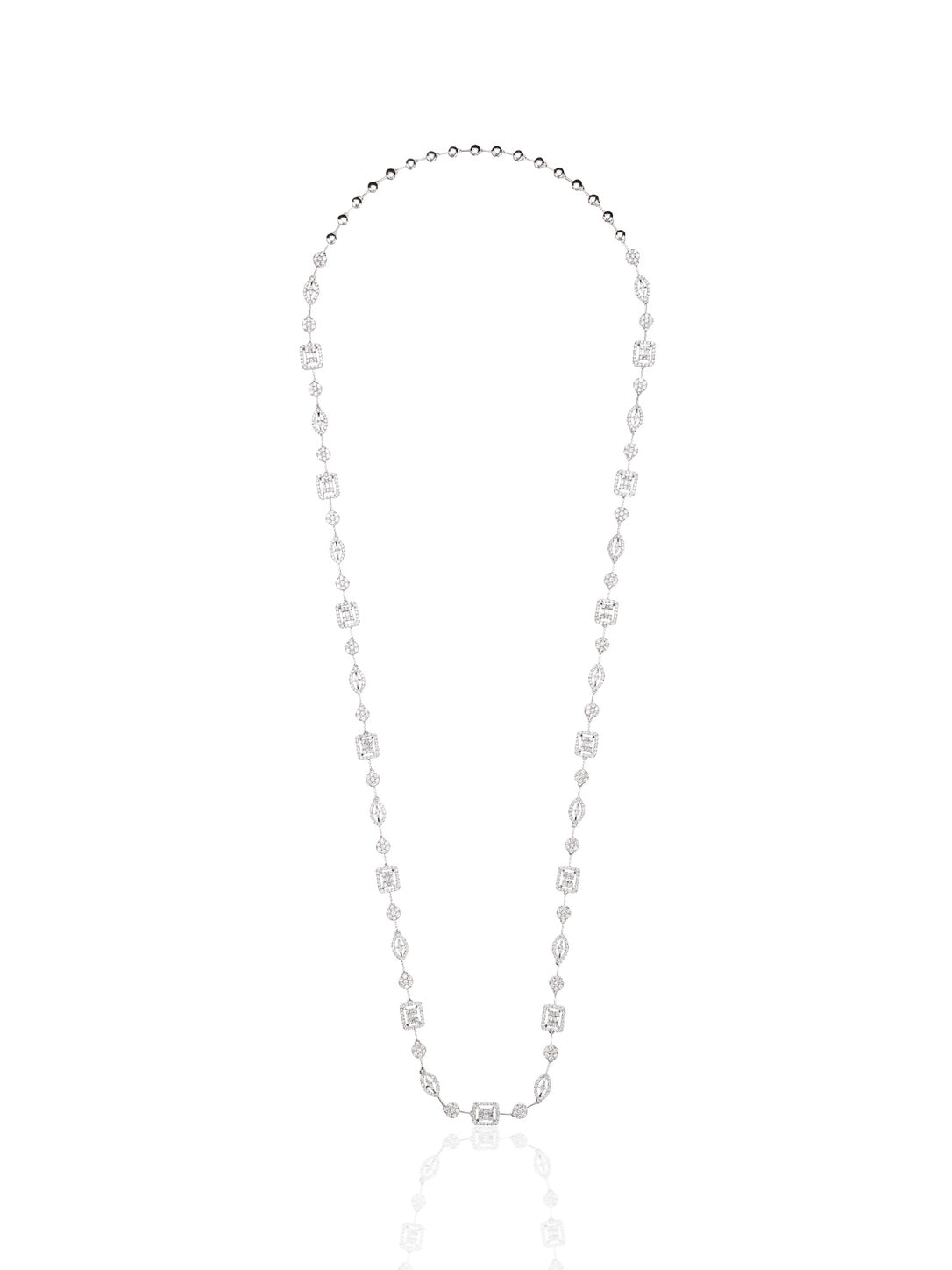 Elegant Diamond Curve Necklace in 18K Gold