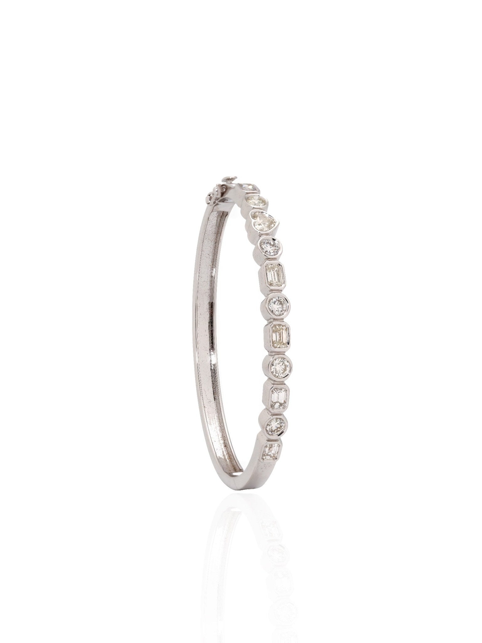 Éternelle Diamond Tennis Bracelet in 18K White Gold