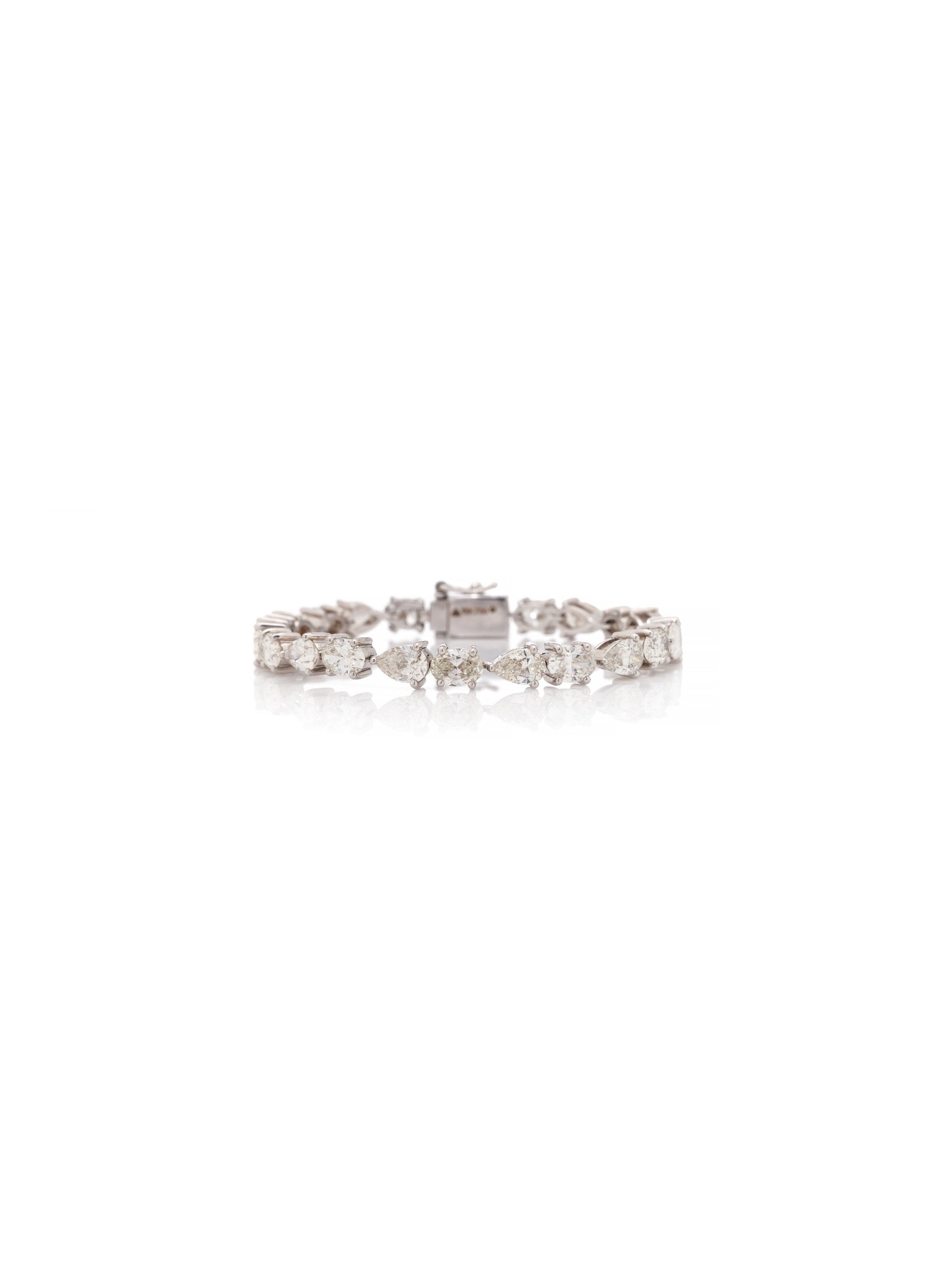 Celestique Diamond Tennis Bracelet in 18K White Gold
