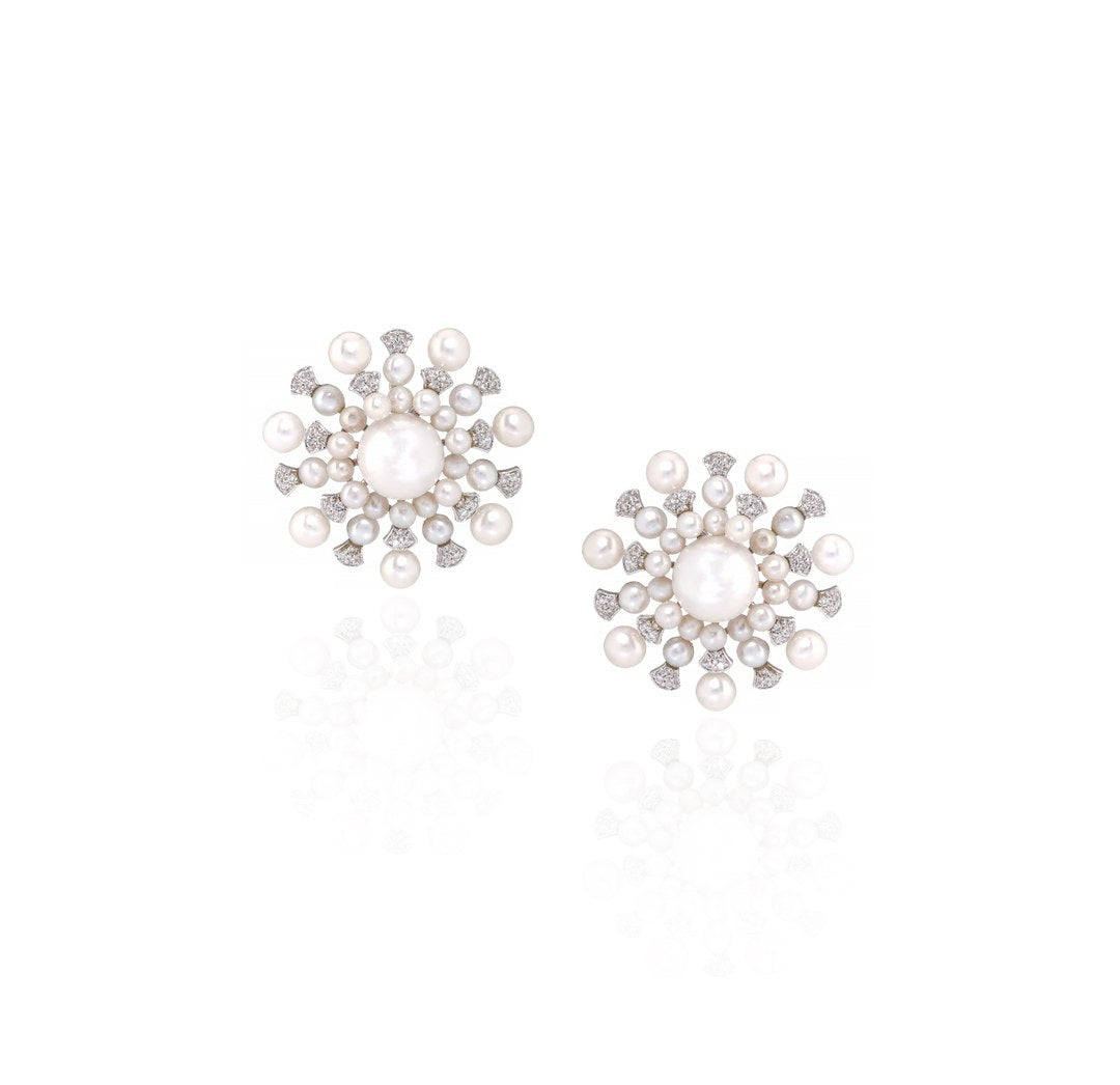 18K White Gold Pearl Floral Diamond Earrings