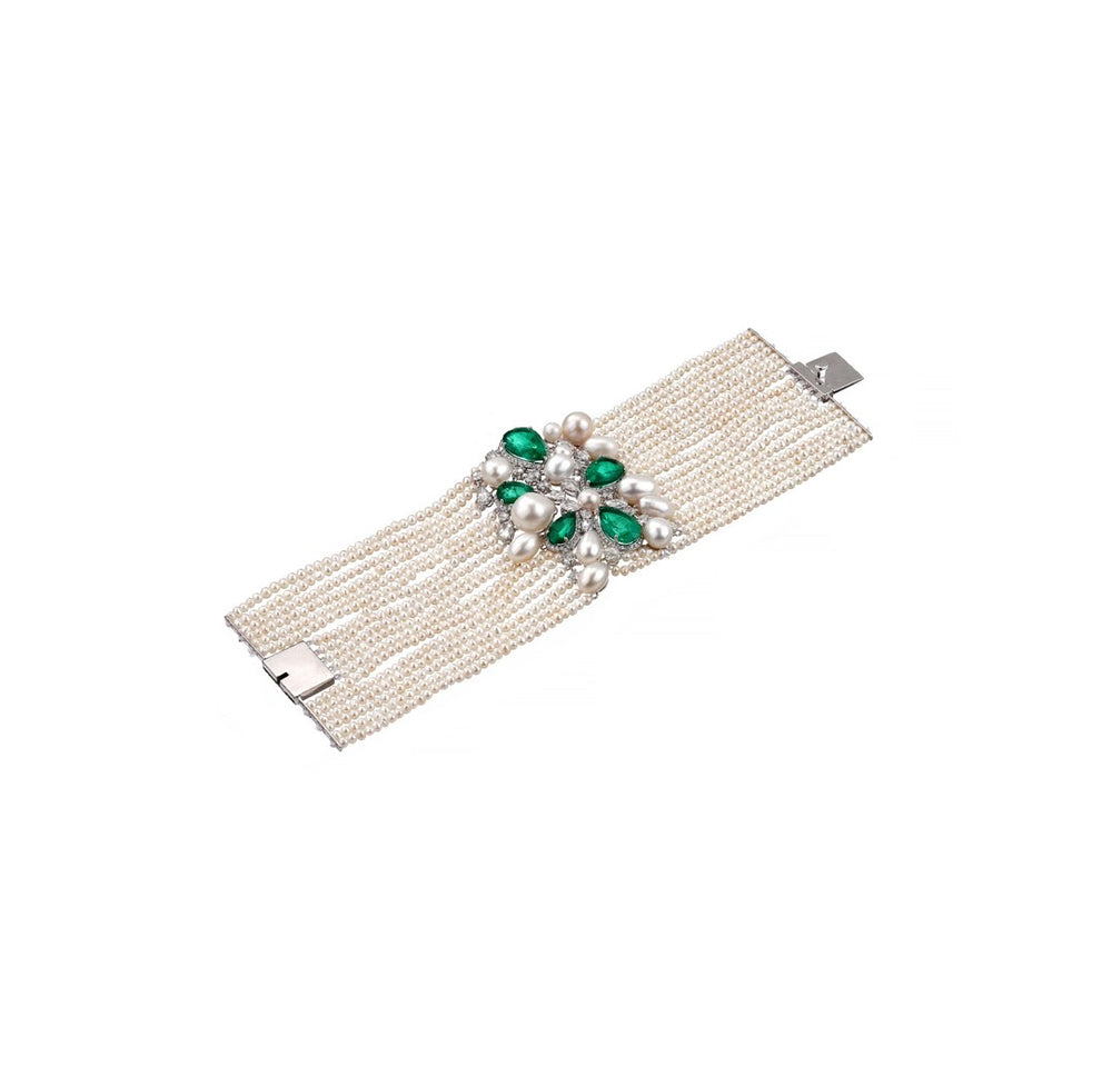 18K White Gold Emerald Floral Diamond Bracelet