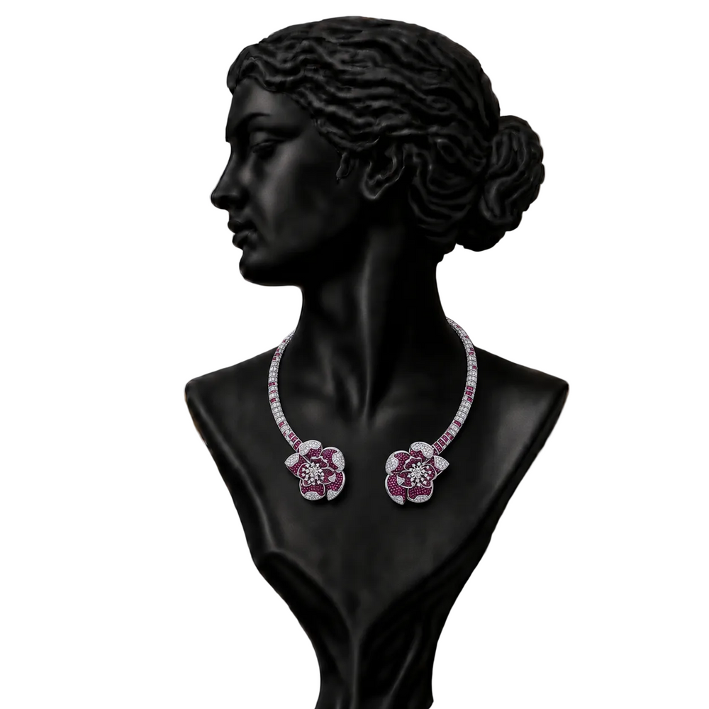 Eternal Rose Diamond Necklace in 18K Gold