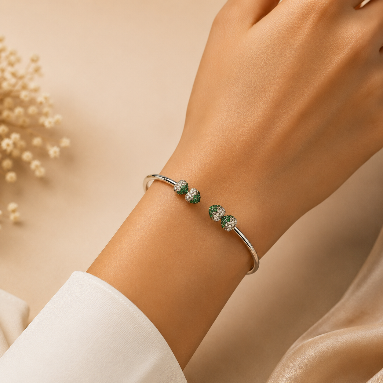 Sweet Disco Garden Diamond Bracelet in 18K White Gold