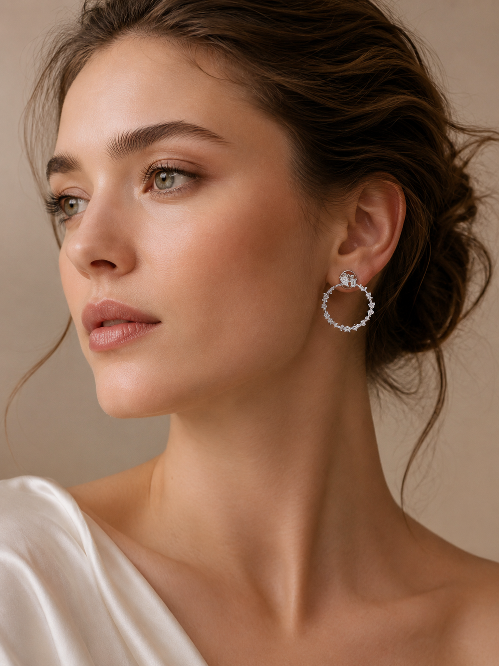 Izzari Éclat Diamond Hoop Earrings