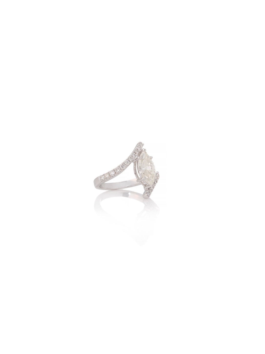 Celestial Wave Diamond Ring in 18K white gold with natural diamonds – front view