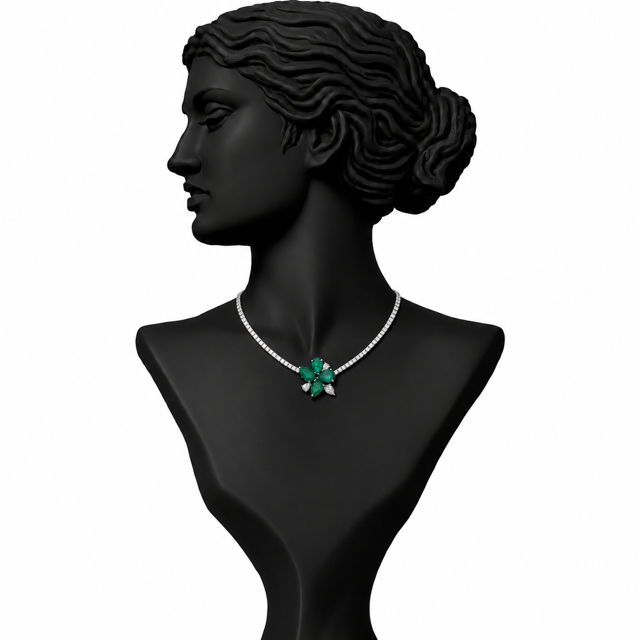 Emerald Clover Diamond Necklace in 18K Gold | Luxury Fine Jewellery