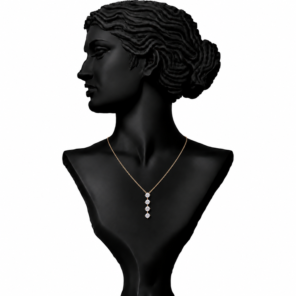 Tiara Oval Diamond Pendant Necklace in 18K Gold