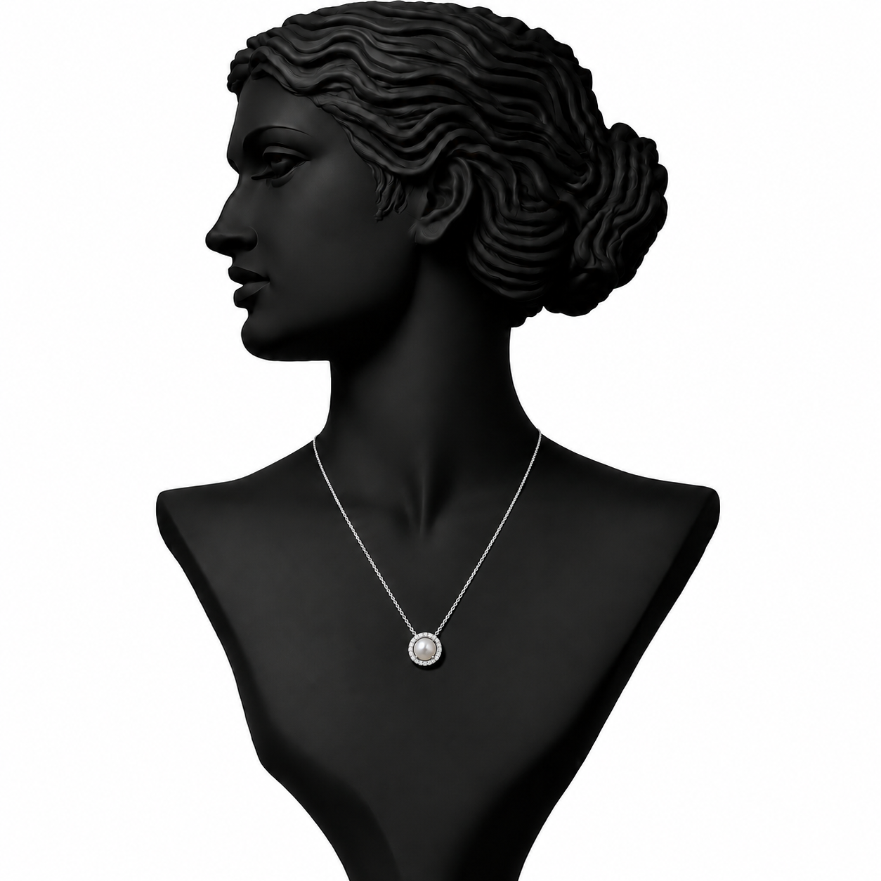 Pearl Diamond Pendant Necklace in 18K Gold