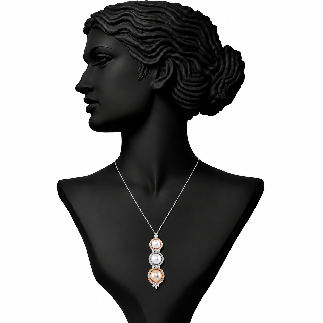 Vintage Diamond Pendant Necklace in 18K Gold