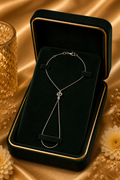 18K White Gold Diamond Finger Harness