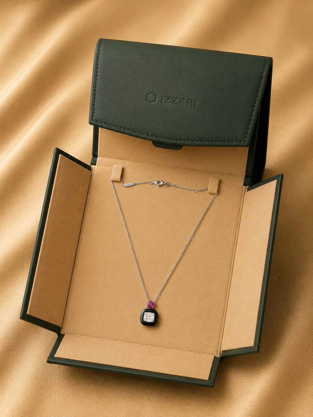 Minimal Diamond Circle Pendant Necklace in 18K Gold
