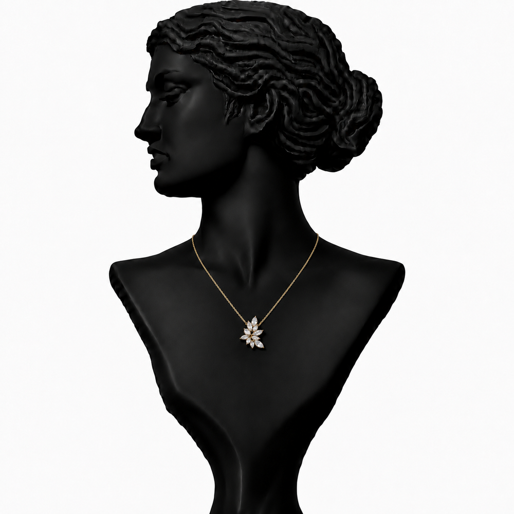 Luna Spark Diamond Pendant Necklace in 18K Gold | Luxury Fine Jewellery