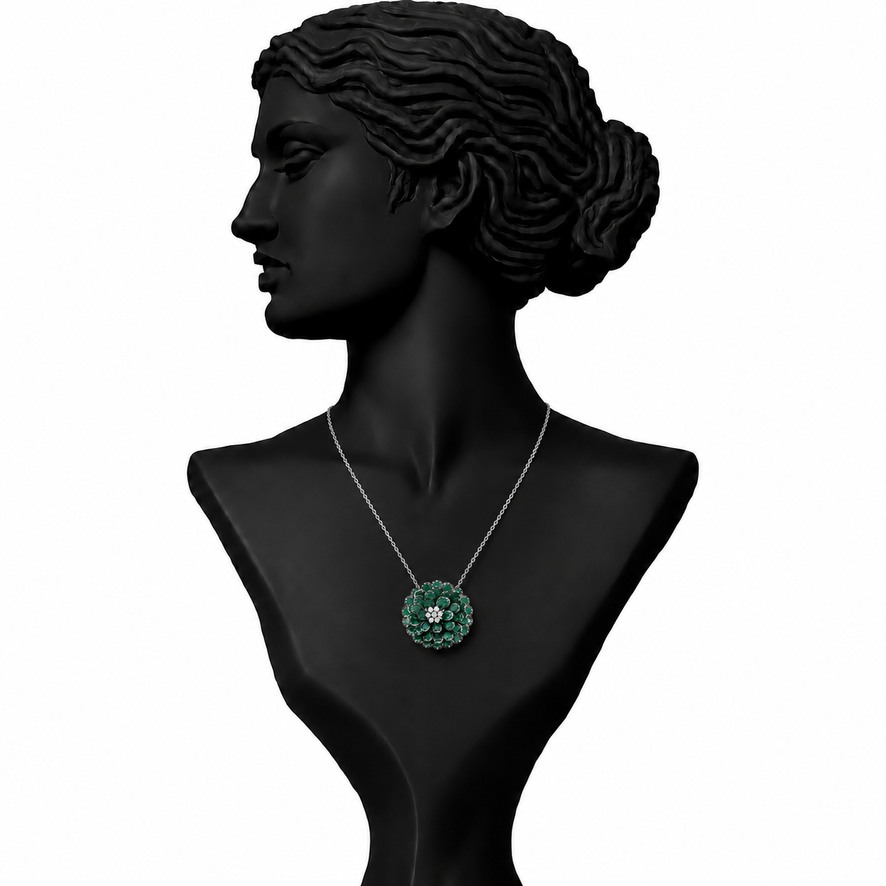 Emerald Heart Diamond Pendant Necklace in 18K Gold | Luxury Fine Jewellery