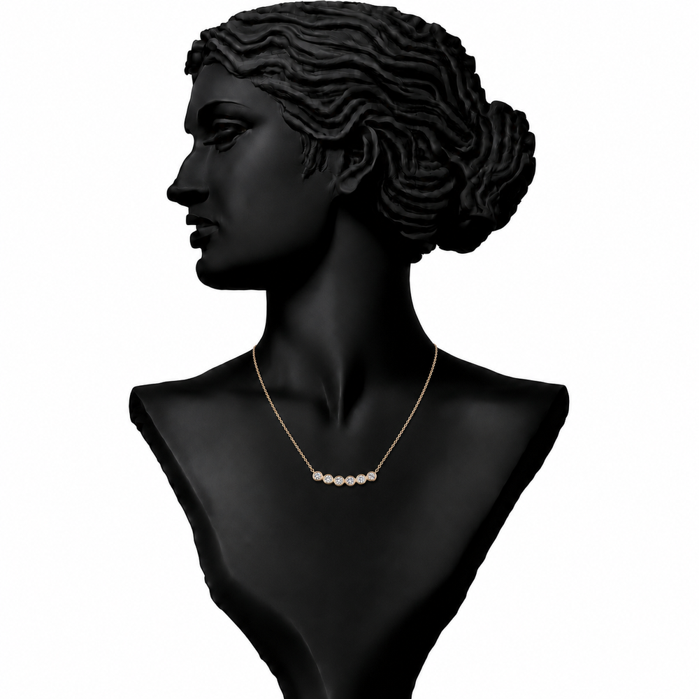 Tiara Round Diamond Pendant Necklace in 18K Gold