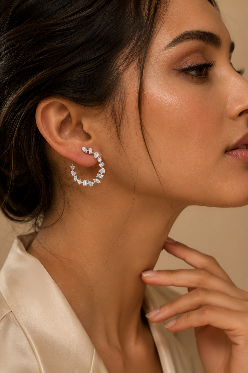Izzari Éclat Diamond Hoop Earrings