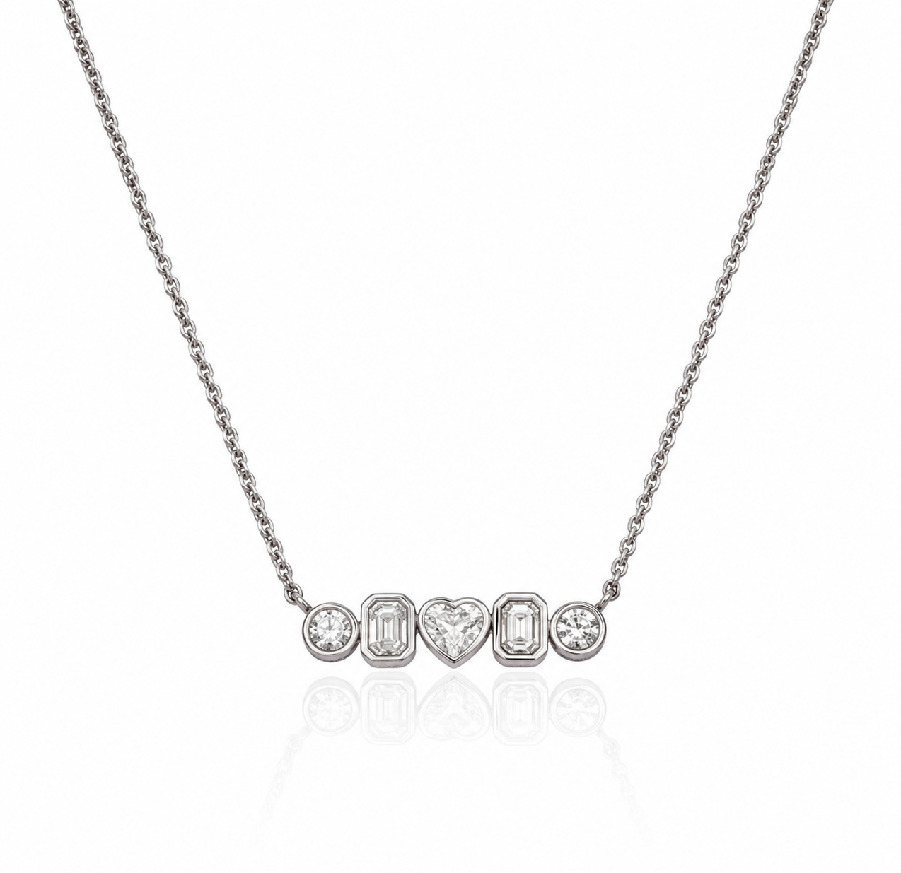 Luna Bar Diamond Necklace in 18K Gold | Luxury Fine Jewellery