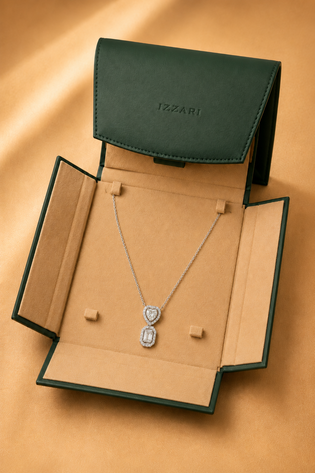 Minimal Diamond Pendant Necklace in 14K Gold