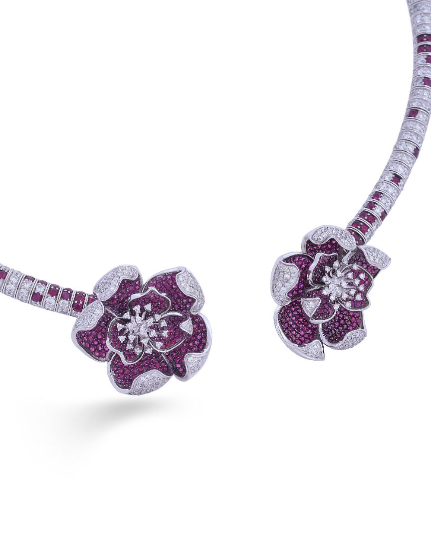 Eteranal Rose Necklace