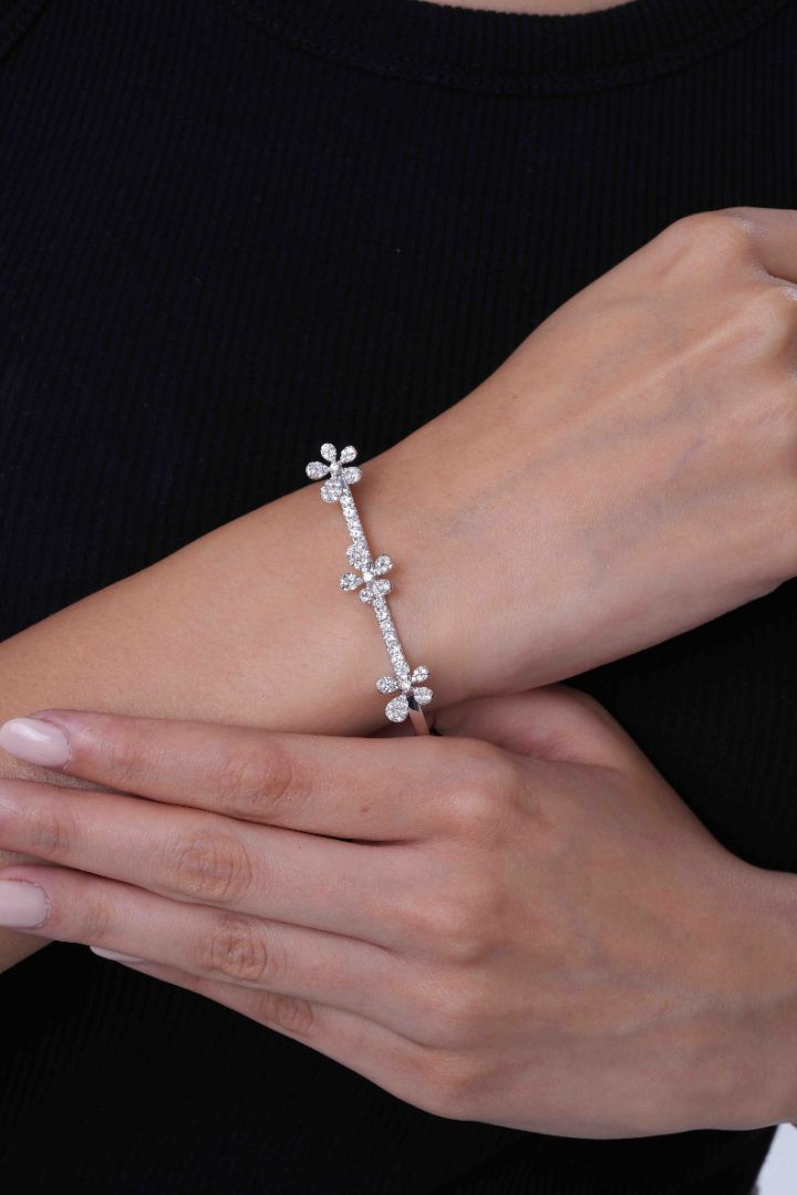 Jasmine Bracelet - White Gold