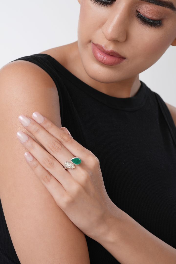 Toi-Et-Moi Emerald Ring