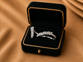 Auravé Leaf Diamond hand harness in 18K White Gold