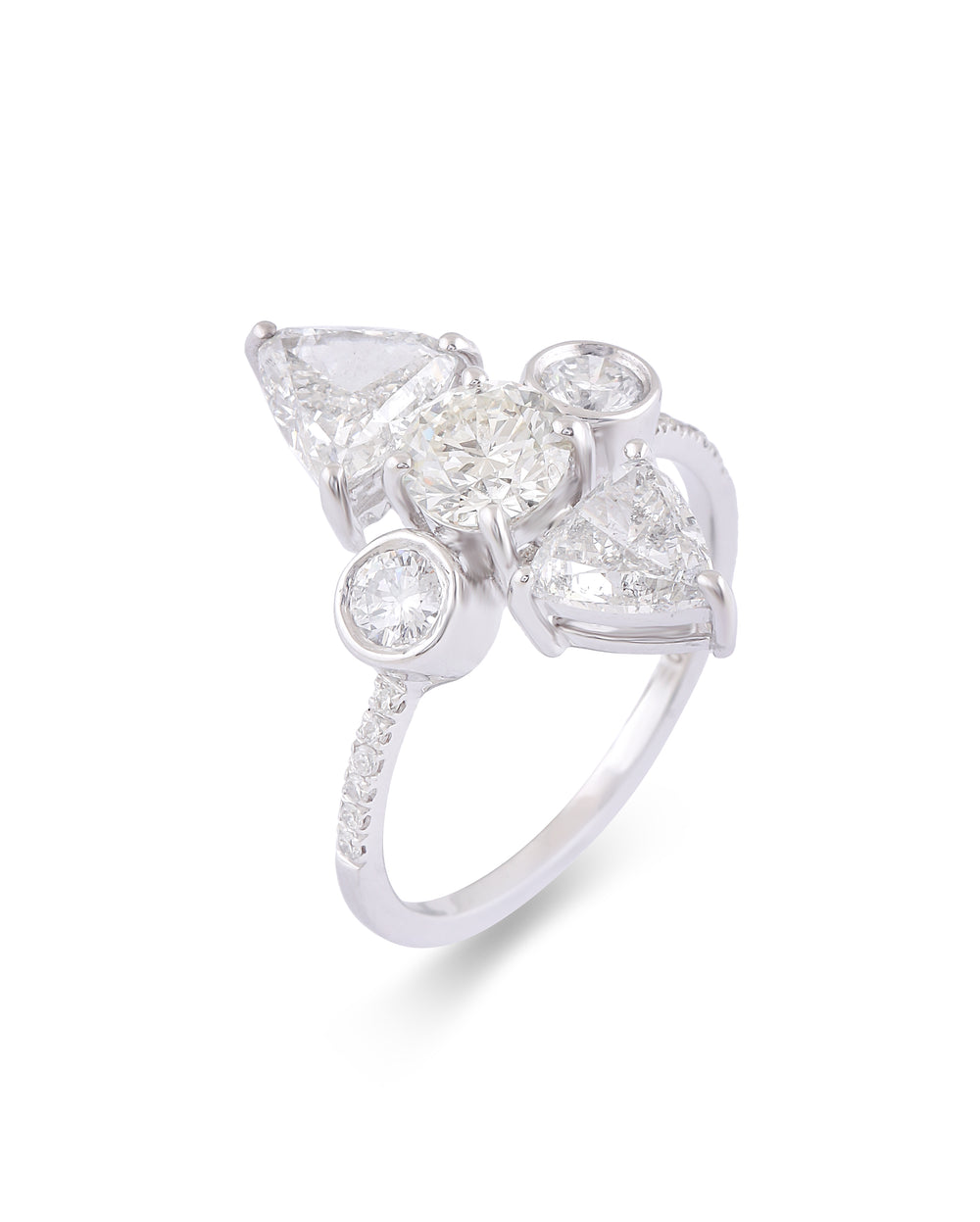 18K White Gold Butterfly Diamond Ring