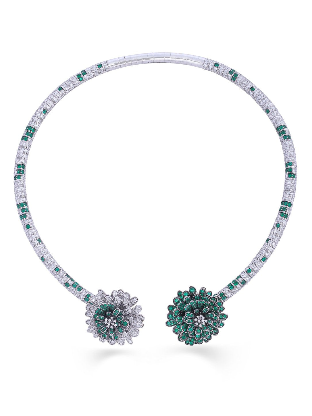 Bloom Diamond Necklace in 18K Gold