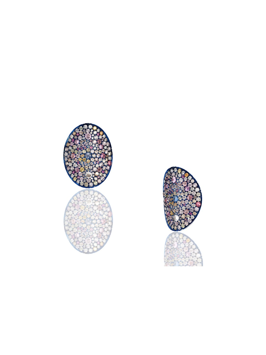 Nocturne Pavé Diamond Stud Earrings in 18K Gold