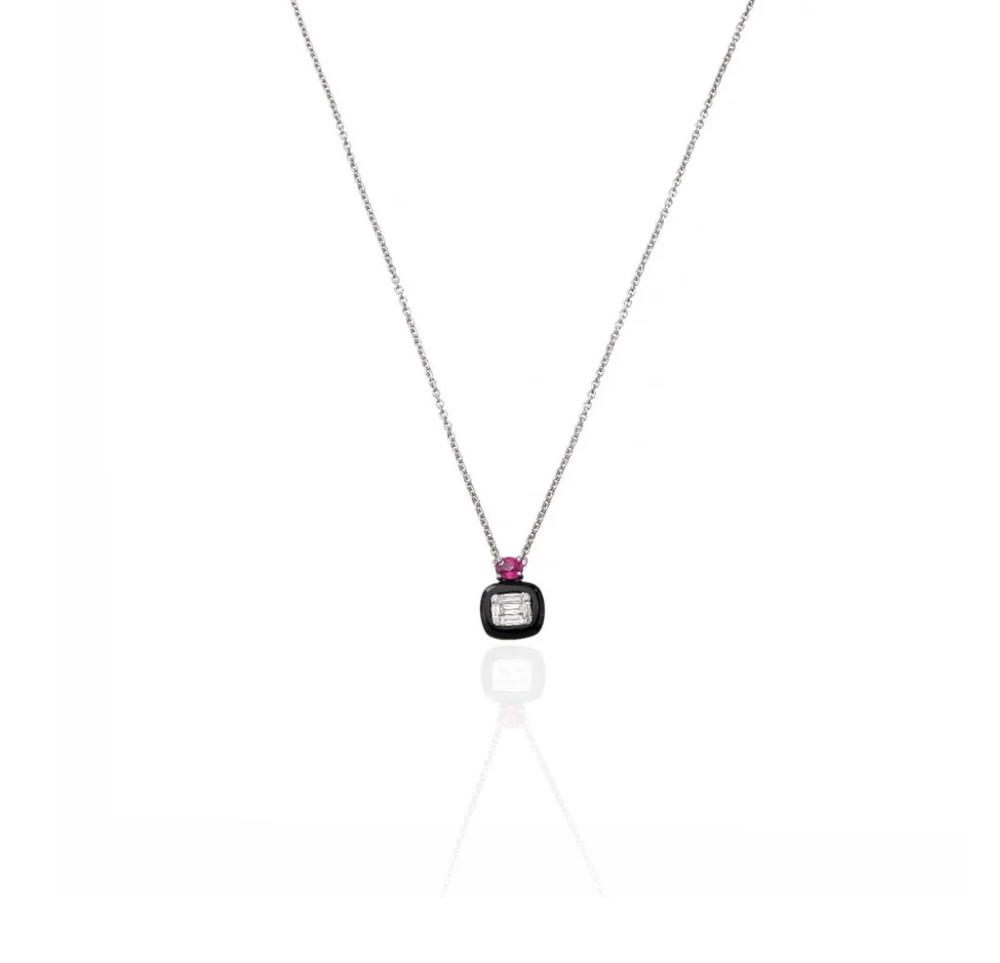 Minimal Diamond Circle Pendant Necklace in 18K Gold