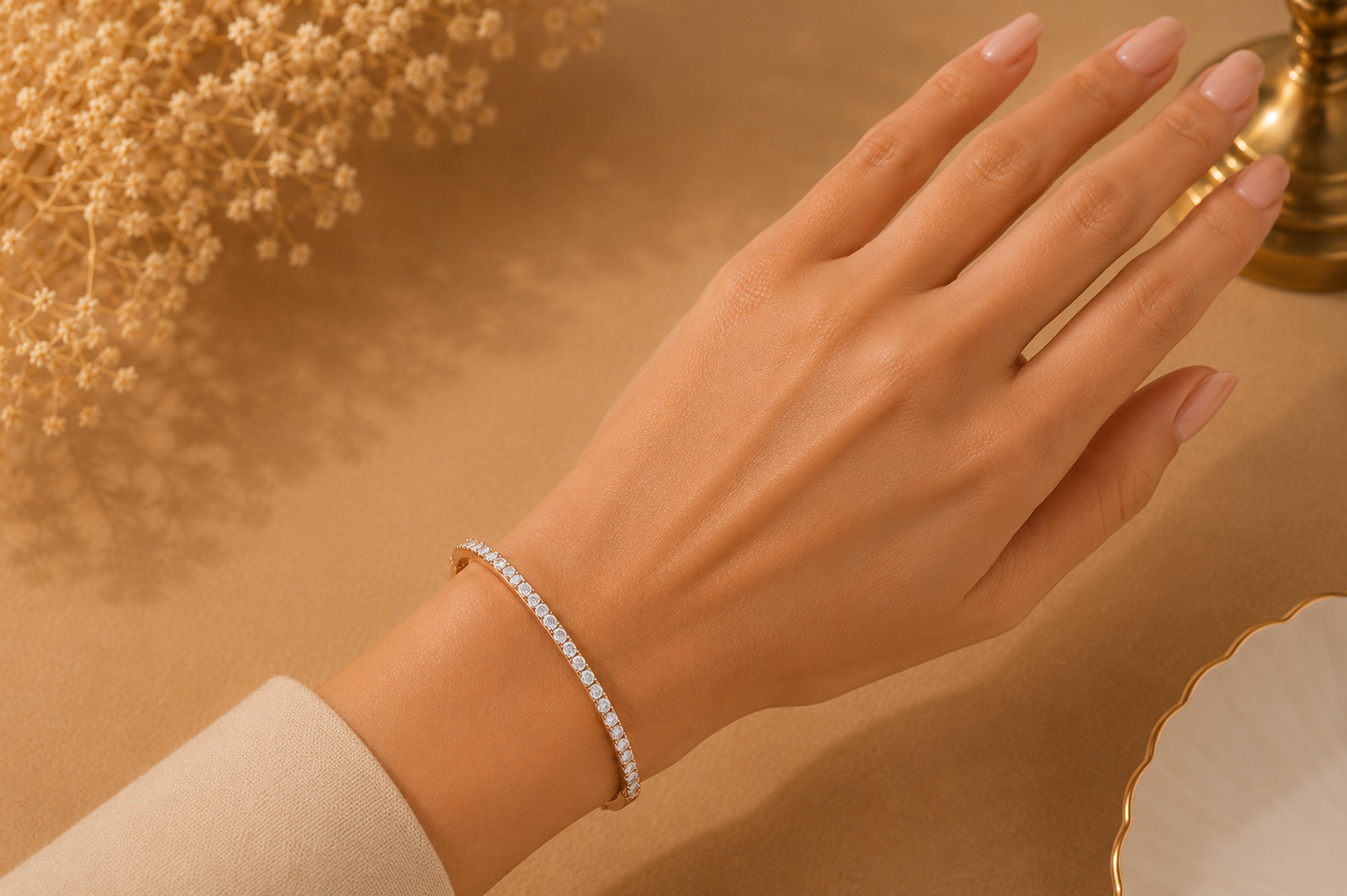 Serenelle Diamond Minimal Bracelet in 18K White Gold