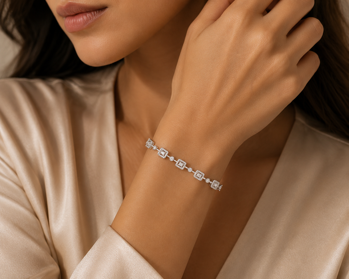 Asterica Illusion Diamond Bracelet in 14K Gold