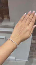 Éclat Royale Diamond Tennis Bracelet in 18K White Gold